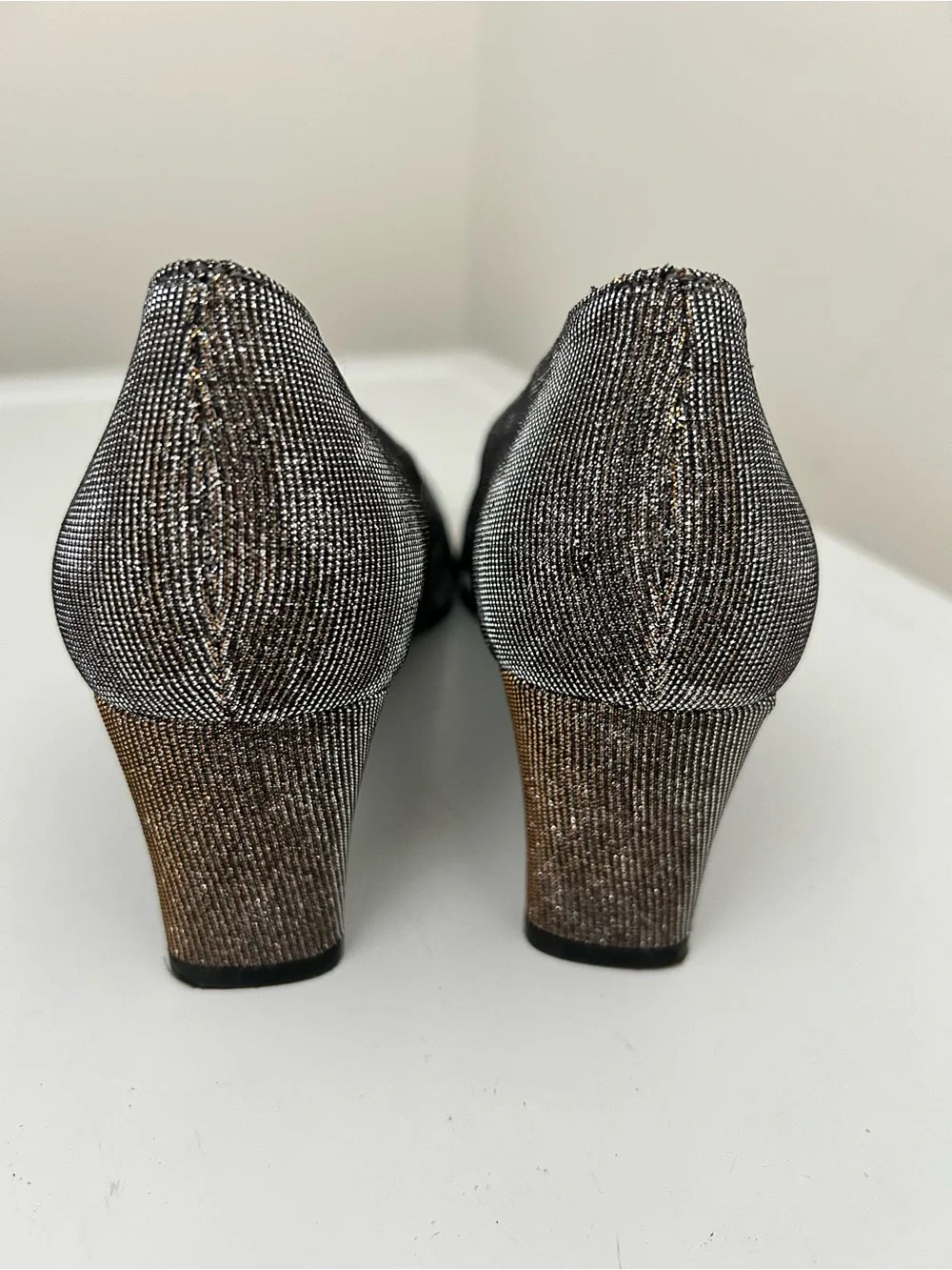 Stuart Weitzman Sparkly Silver Gold Heels Size 10N Narrow